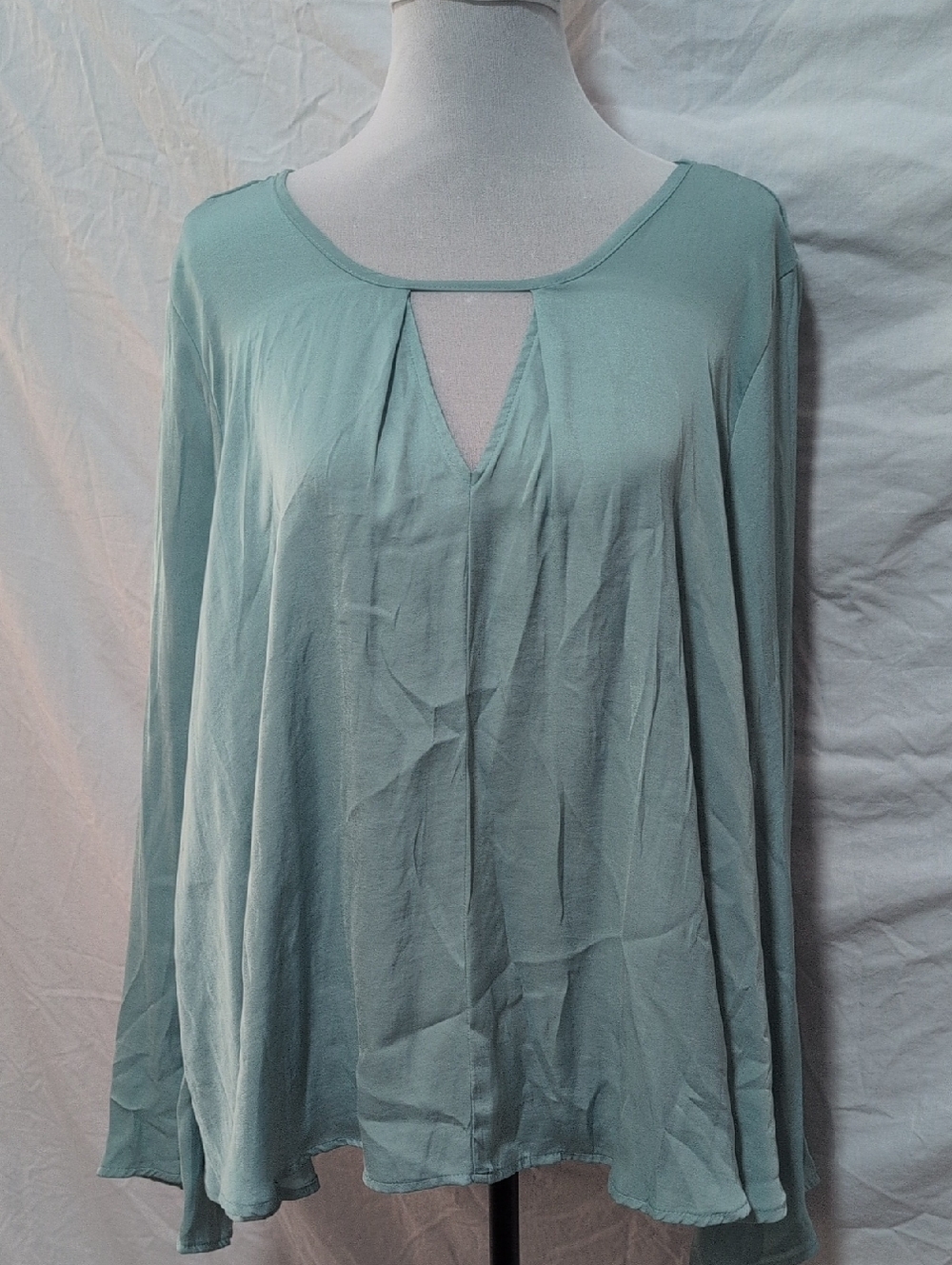 Jennifer Lopez Sage Green Long-Sleeve Keyhole Top